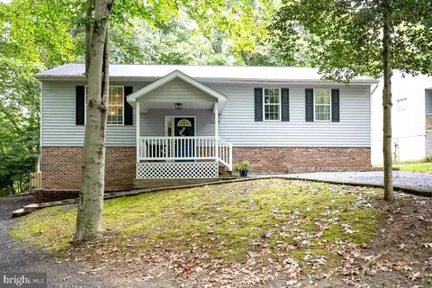 1058 San Angelo Dr, Lusby, MD 20657