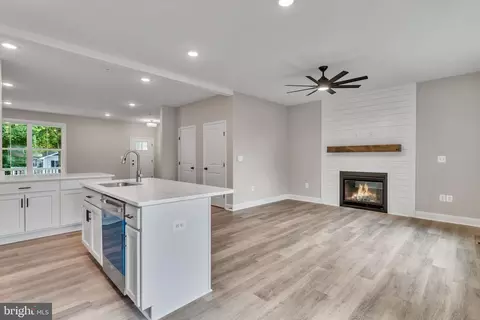 3708 3rd St, North Beach, MD 20714 photo 3