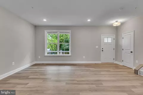 3708 3rd St, North Beach, MD 20714 photo 4