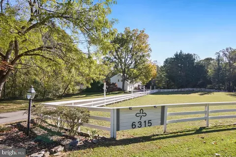 6315 Antler Ct, Dunkirk, MD 20754 photo 3
