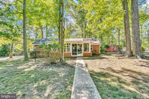 431 Stallion Ln, Lusby, MD 20657