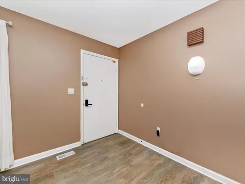 Entry Way - 9916 Jonathan Dr, Dunkirk, MD 20754 photo 1 of 2