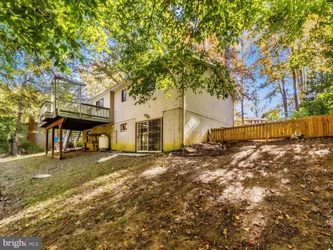 Exterior - 9916 Jonathan Dr, Dunkirk, MD 20754 photo 5 of 13