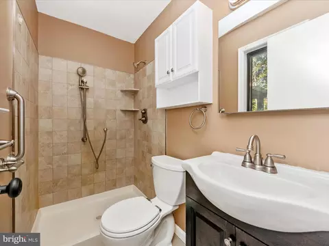Bath - 9916 Jonathan Dr, Dunkirk, MD 20754 photo 1 of 5