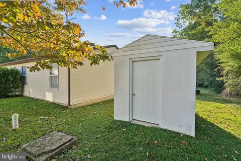 636 Field Rd, Lusby, MD 20657 photo 5