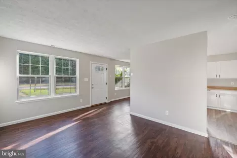 636 Field Rd, Lusby, MD 20657 photo 9