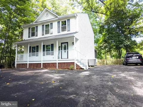 8172 Sycamore Rd, Lusby, MD 20657