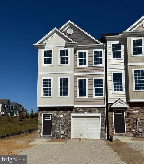 245 Sullivan Ln, Prince Frederick, MD 20678