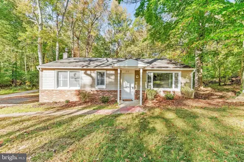 212 Wilson Rd, Huntingtown, MD 20639