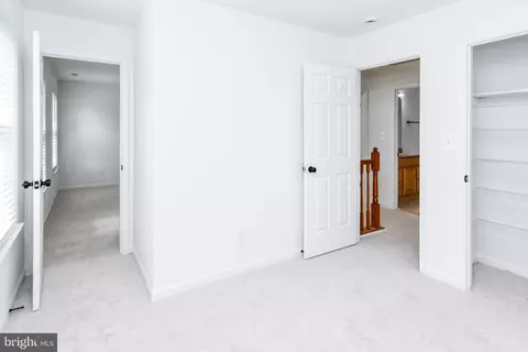 Bedroom - 9755 Tara Dr, Dunkirk, MD 20754 photo 7 of 13