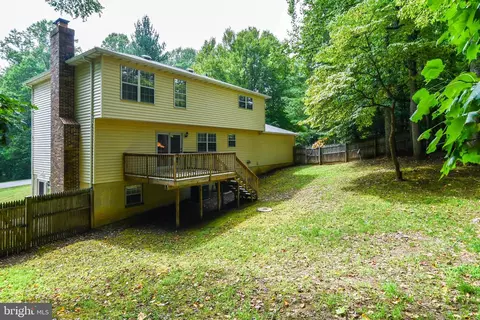 Exterior - 9755 Tara Dr, Dunkirk, MD 20754 photo 6 of 7