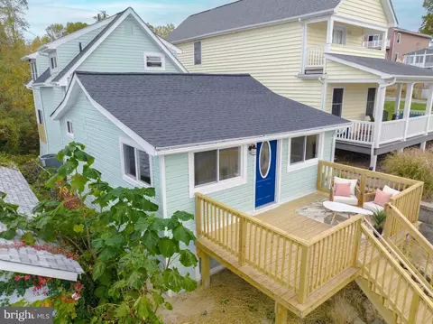 4013 17th St, Chesapeake Beach, MD 20732