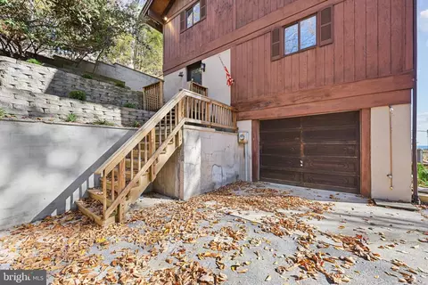 12228 Beach Ct, Lusby, MD 20657
