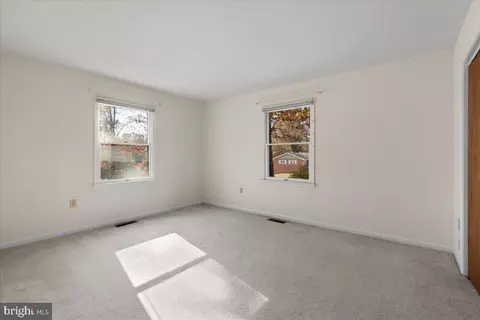 11209 Oakwood Dr, Dunkirk, MD 20754 photo 21