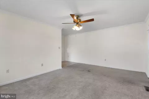 11209 Oakwood Dr, Dunkirk, MD 20754 photo 13