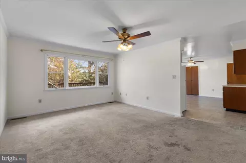 11209 Oakwood Dr, Dunkirk, MD 20754 photo 14