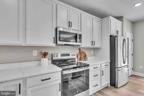 3712 3rd St, North Beach, MD 20714 photo 11