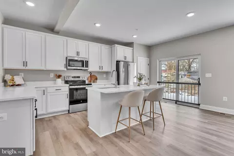 3712 3rd St, North Beach, MD 20714 photo 9