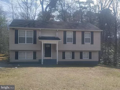 2024 Yew Ct, Saint Leonard, MD 20685
