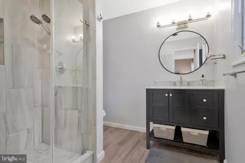 Bath - 2971 Cedarwood Ln, Dunkirk, MD 20754 photo 1 of 4