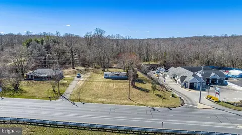 2262 Solomons Island Rd, Huntingtown, MD 20639