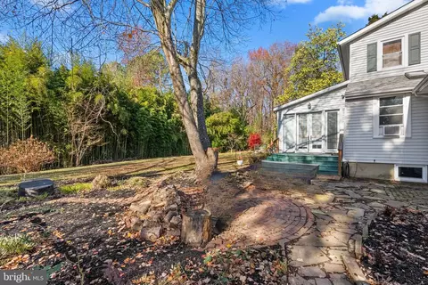 Exterior - 3411 King Dr, Dunkirk, MD 20754 photo 7 of 16