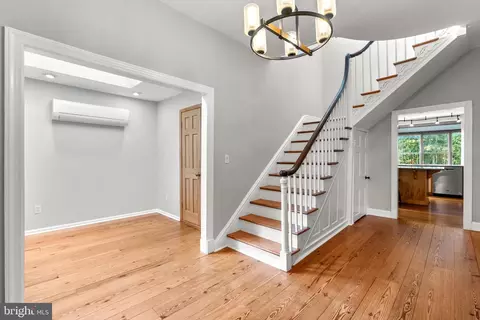 Entry Way - 3411 King Dr, Dunkirk, MD 20754 photo 1 of 4