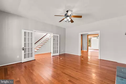 Living - 3411 King Dr, Dunkirk, MD 20754 photo 1 of 8