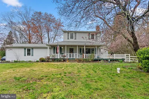 Exterior - 3411 King Dr, Dunkirk, MD 20754 photo 12 of 16
