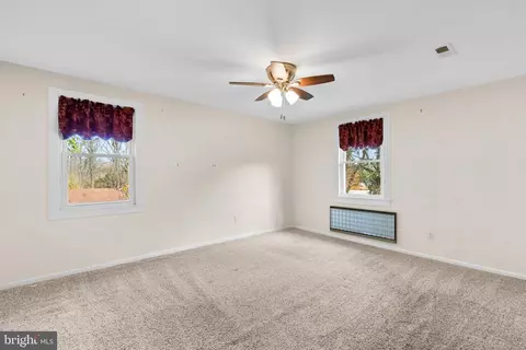 Bedroom - 3411 King Dr, Dunkirk, MD 20754 photo 4 of 4