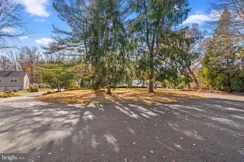 Exterior - 3411 King Dr, Dunkirk, MD 20754 photo 8 of 16