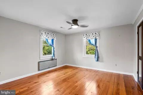 Bedroom - 3411 King Dr, Dunkirk, MD 20754 photo 1 of 4