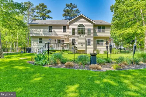Exterior - 216 Pelagic Ln, Solomons, MD 20688 photo 2 of 10
