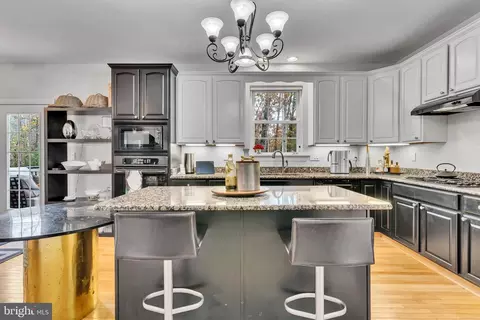 Kitchen - 216 Pelagic Ln, Solomons, MD 20688 photo 3 of 4