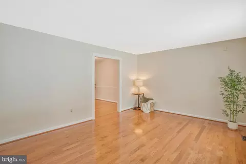 3520 Smithville Dr, Dunkirk, MD 20754 photo 8