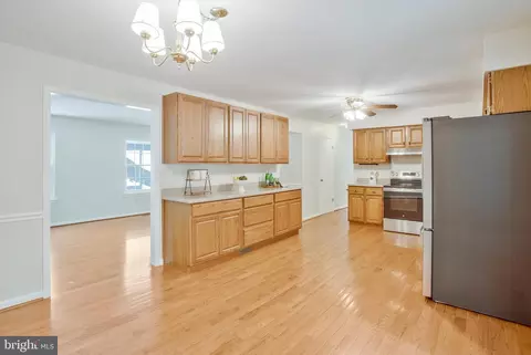 3520 Smithville Dr, Dunkirk, MD 20754 photo 9