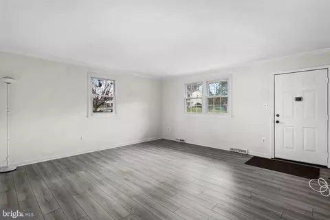 Living - 12176 Cavalier Dr, Dunkirk, MD 20754 photo 3 of 8