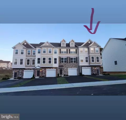 239 Sullivan Ln, Prince Frederick, MD 20678