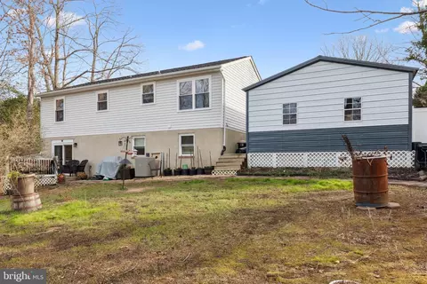 Exterior - 7809 Pine Blvd, Lusby, MD 20657 photo 3 of 5