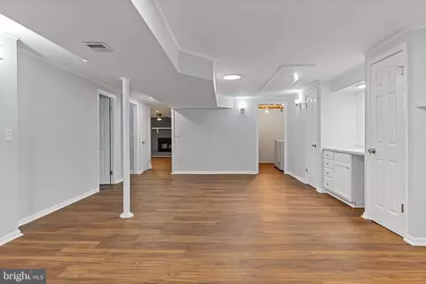 Living - 9910 Jonathan Dr, Dunkirk, MD 20754 photo 11 of 13