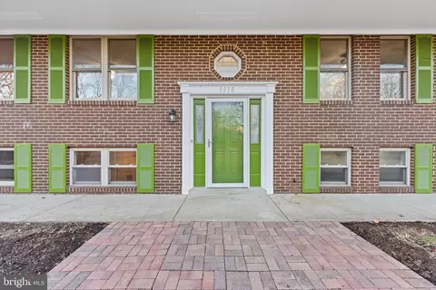 Exterior - 9910 Jonathan Dr, Dunkirk, MD 20754 photo 3 of 9