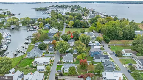 View/Area - 14331 Calvert St, Solomons, MD 20688 photo 1 of 2