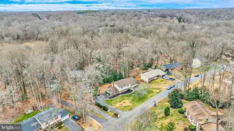View/Area - 9811 Empire Ct, Dunkirk, MD 20754 photo 3 of 7