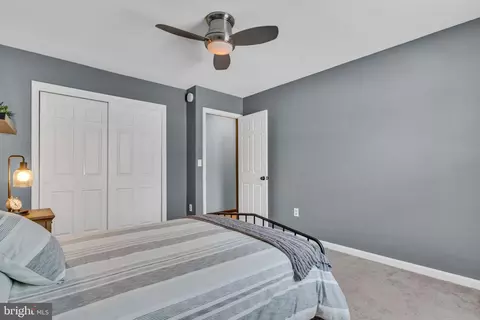 Bedroom - 9811 Empire Ct, Dunkirk, MD 20754 photo 7 of 9