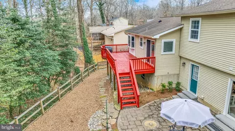 Exterior - 9811 Empire Ct, Dunkirk, MD 20754 photo 6 of 10