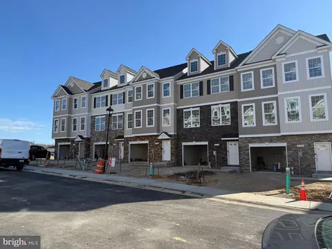 228 Sullivan Ln, Prince Frederick, MD 20678