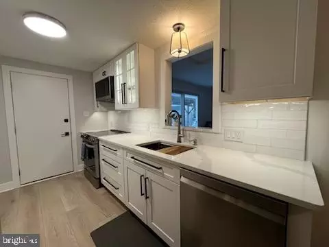 6562 9th St, Chesapeake Beach, MD 20732