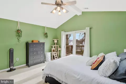 Bedroom - 3939 7th St, North Beach, MD 20714 photo 2 of 3