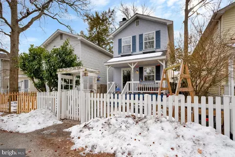 Exterior - 3939 7th St, North Beach, MD 20714 photo 1 of 14