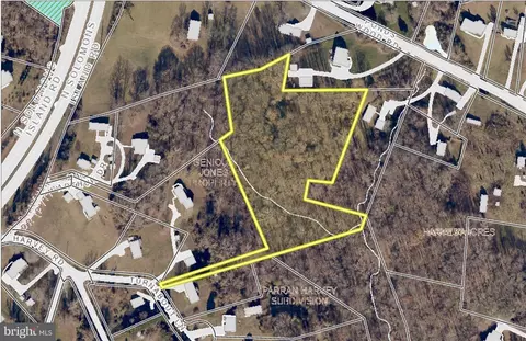 124 Turnabout Ln, Huntingtown, MD 20639